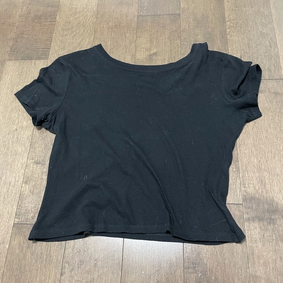 🌷Forever 21 crop top - Picture 2 of 3